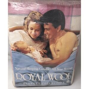 Royal Wool Blanket New Zealand Heavy 100% Pure Wool Pink White‎ Vintage